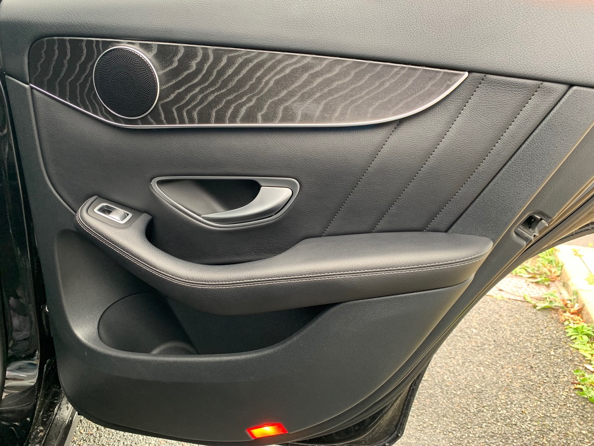 Mercedes-Benz GLC Coupé 258 ch | Démarrage sans clé | Coffre électrique | Sièges avant chauffants