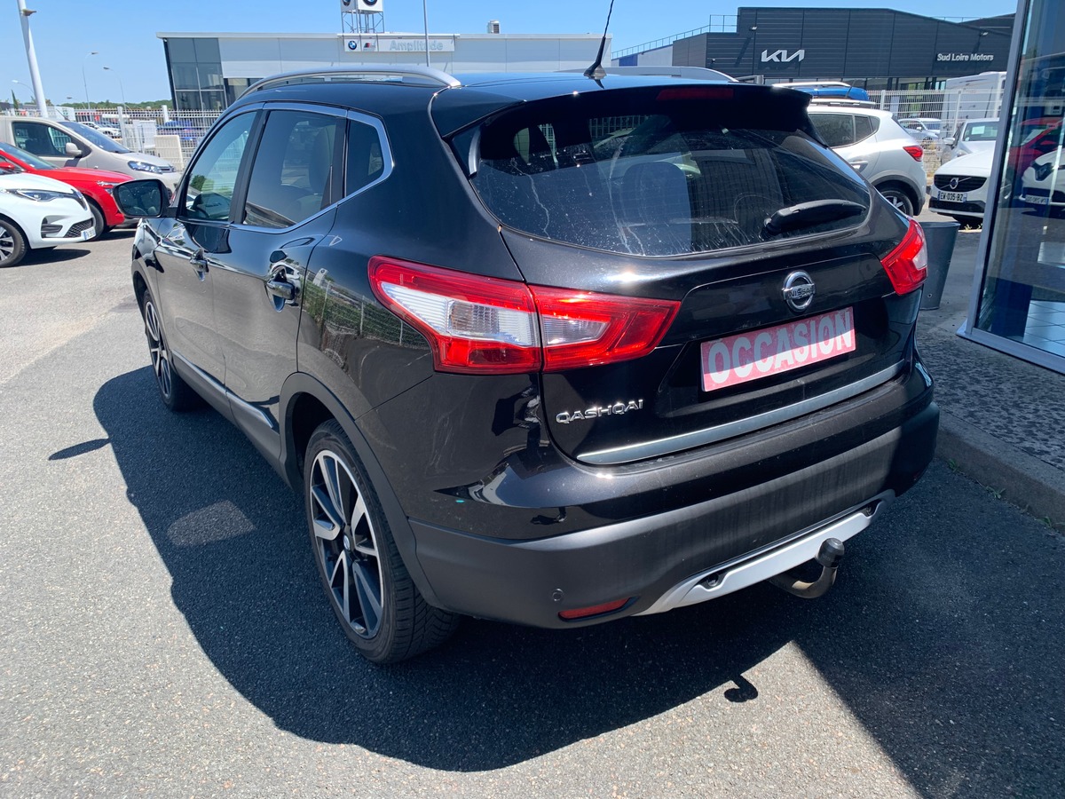 Nissan Qashqai 130 ch | Tekna | Toit panoramique | Caméra de recul | Régulateur vitesse | Attelage
