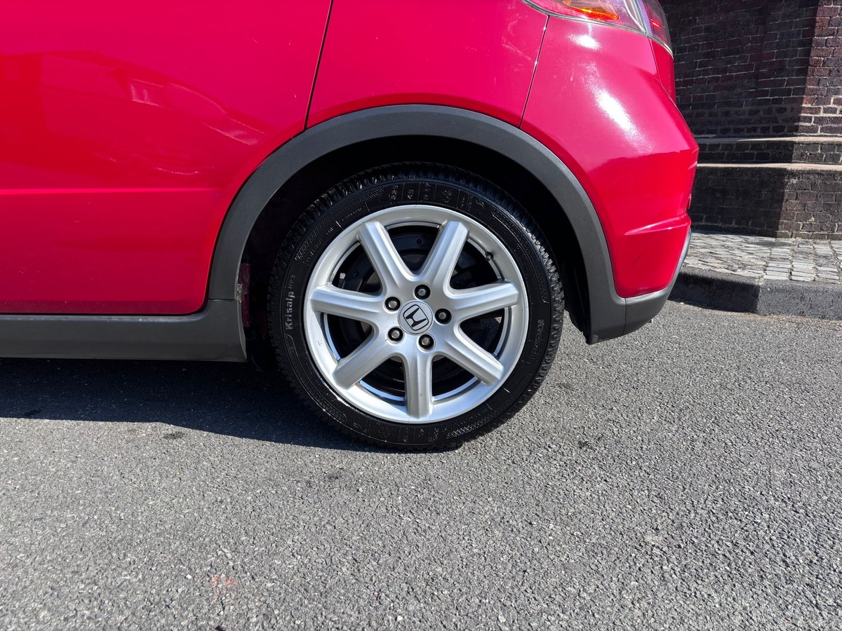 Honda Civic 2.2 CTDI 140 Elegance - Révisée - Garantie