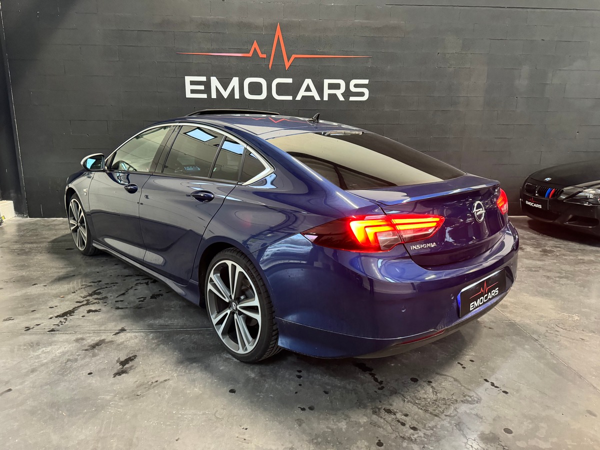 Opel Insignia 1.5 TURBO 165 OPC LINE