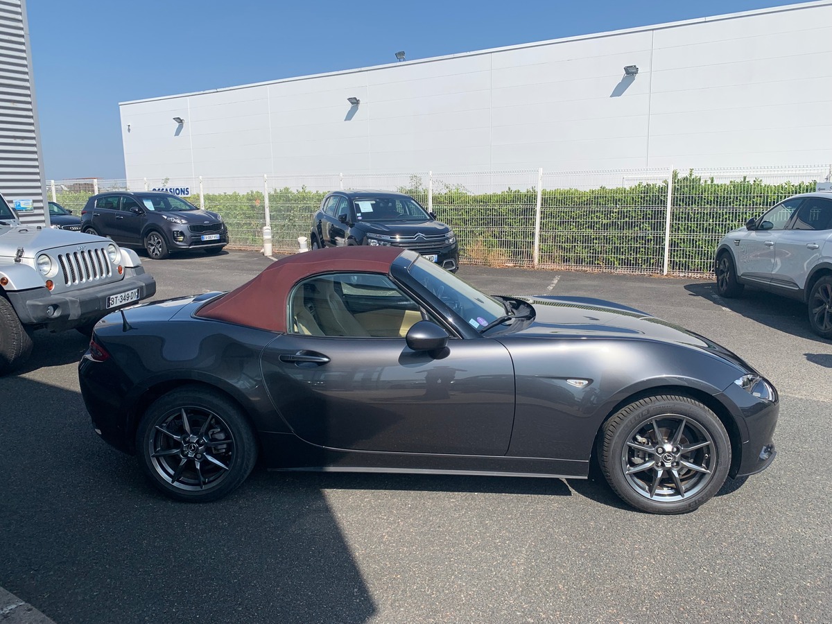 Mazda MX-5 130 ch | Cherry Top | Caméra recul | Régulateur vitesse | Siéges chauffants | Audio BOSE