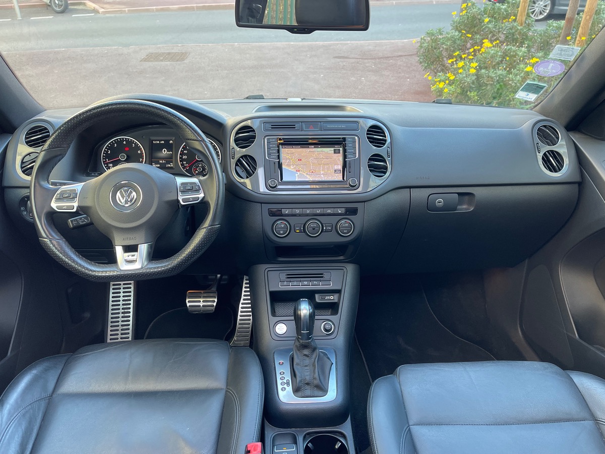 Volkswagen Tiguan 1.4 TSI 150 CV R LINE/ Boîte auto / KM Reel / Toit Ouvrant / Intérieur Cuir