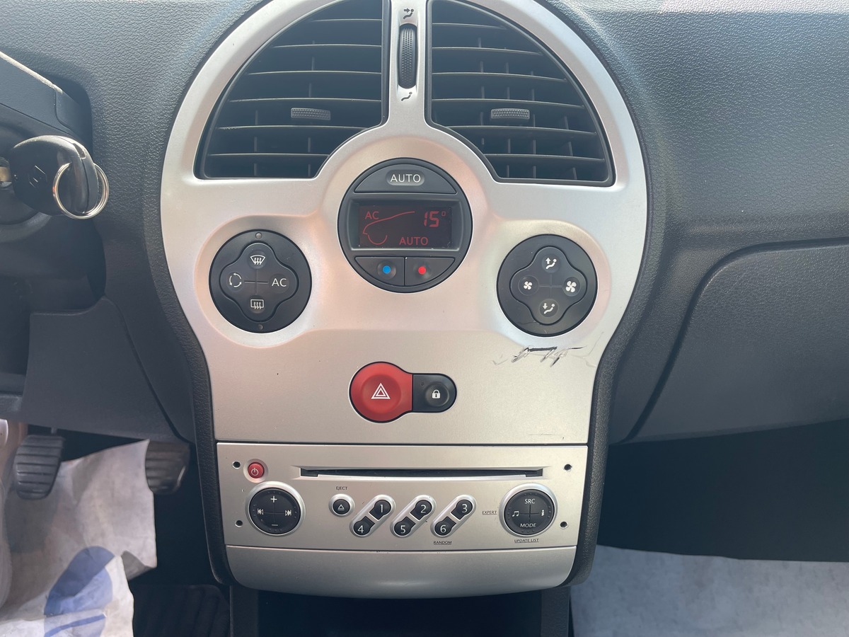 RENAULT Grand Modus 1.5 DCI 86CV RIEN A PREVOIR - COURROIE DE DISTRIBUTION OK - CLIMATISATION AUTO