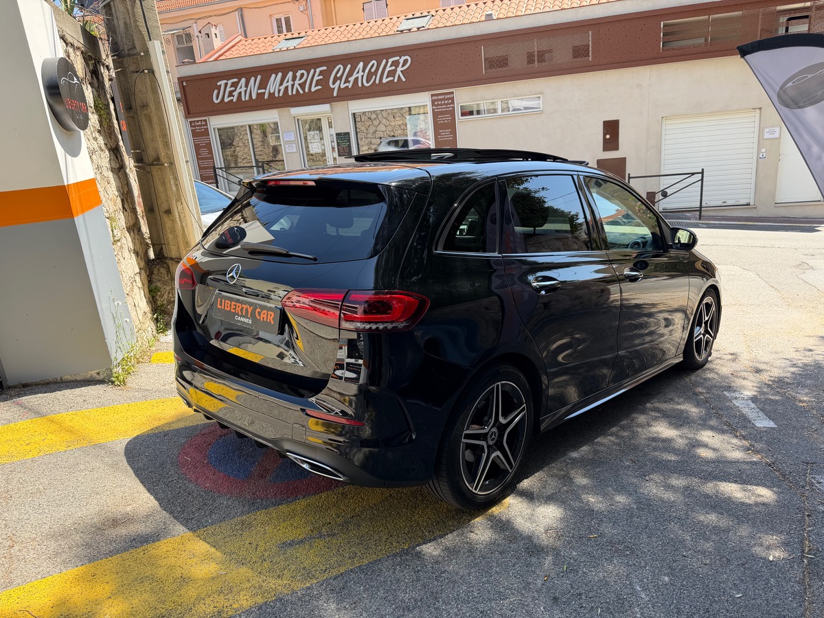Mercedes Benz CLASSE B 180 D 1.5 116 CV / AMG LINE / Toit Ouvrant / Caméra 360° / Full Options