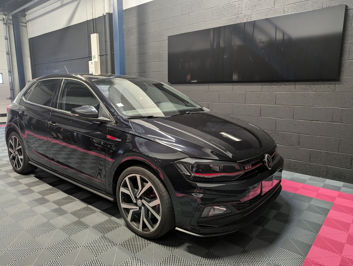 Volkswagen Polo 2.0 TSI 200ch DSG6 GTI VIRTUAL-BEATS-SIEGES CHAUFFANT