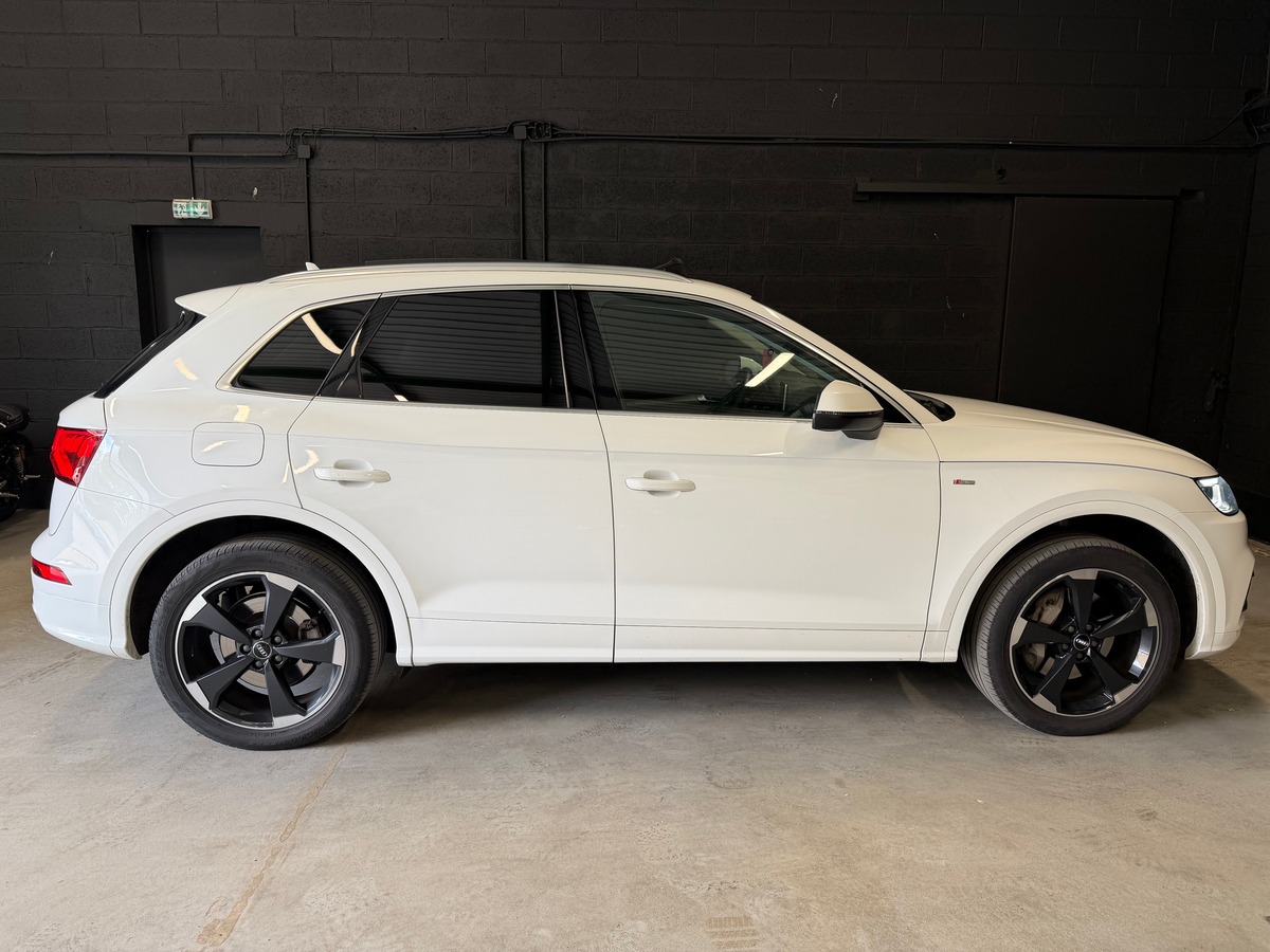 Audi Q5 55 TFSI e 367ch S line quattro S tronic 7 Toit Panoramique Ouvrant / Caméra de recul