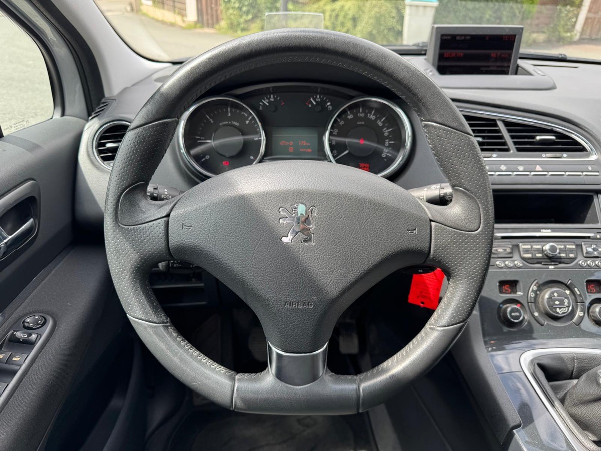 Peugeot 5008 1.6 hdi 110cv 7 places Allure - Garantie