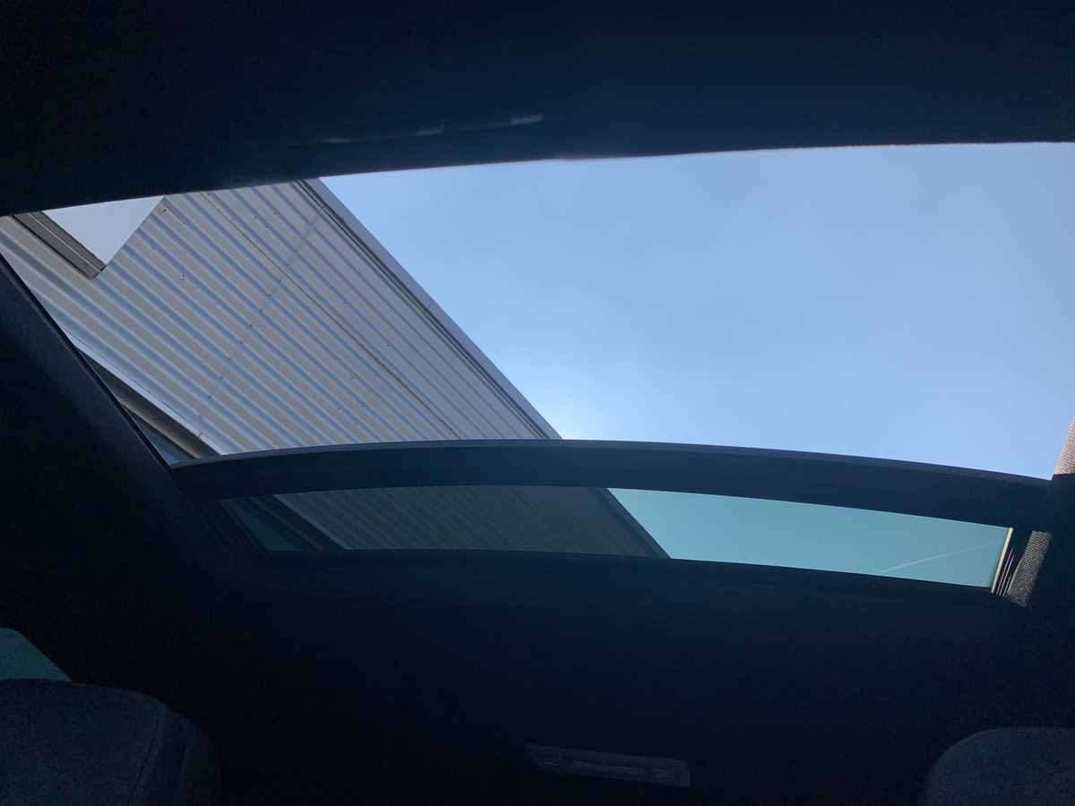 Bmw X6 380 | M | Toit ouvrant | Harman Kardon | Régulateur vitesse adaptatif | Attelage électrique