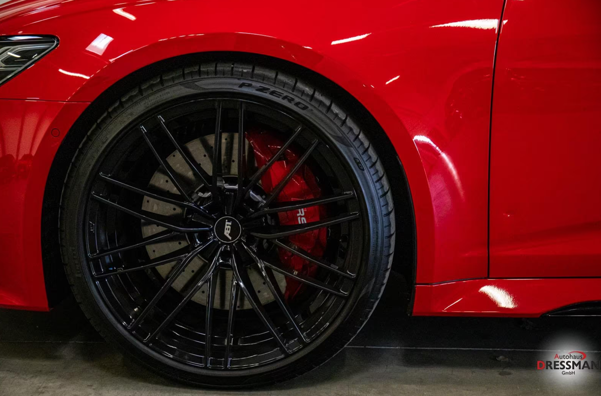 Audi RS6 Avant 4.0 V8 TFSI 600ch quattro tiptronic/B&O/Attelage/Toit ouvrant