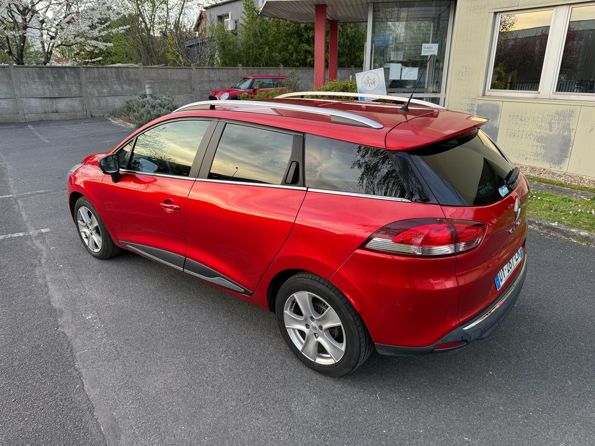 RENAULT Clio IV ESTATE 1.5 DCI 90 CV Intense 4XCBLeut