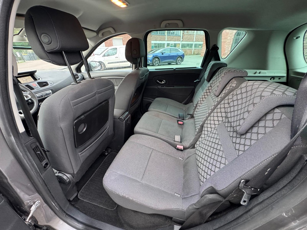 RENAULT Scenic III 1.5 dCi 110 15th - GPS - Distribution neuve - Garantie