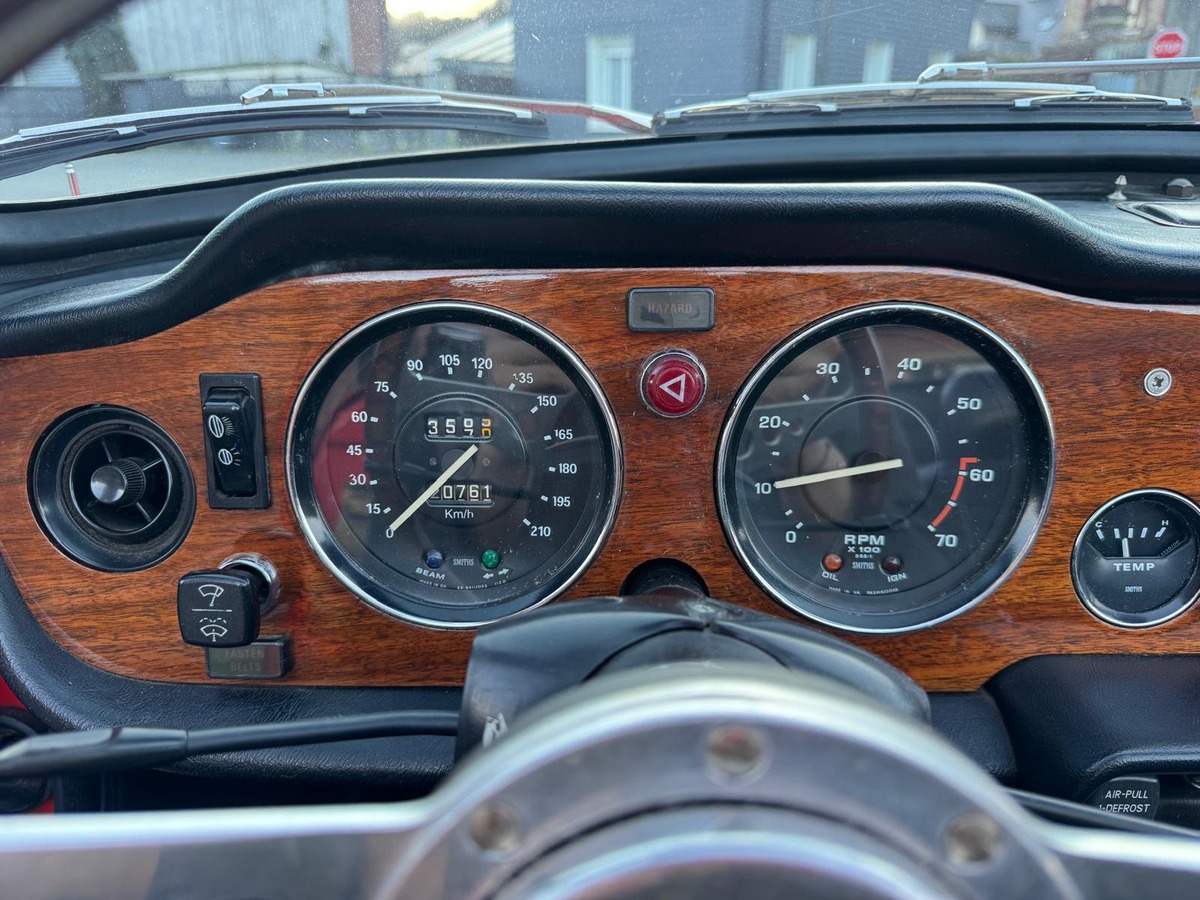 Triumph TR 6 Overdrive cabriolet 1976 - conduite à gauche