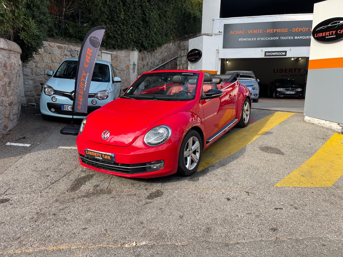 Volkswagen Beetle Cabriolet 1.4 TSI 160 CV / CarPlay / Intérieur Cuir /