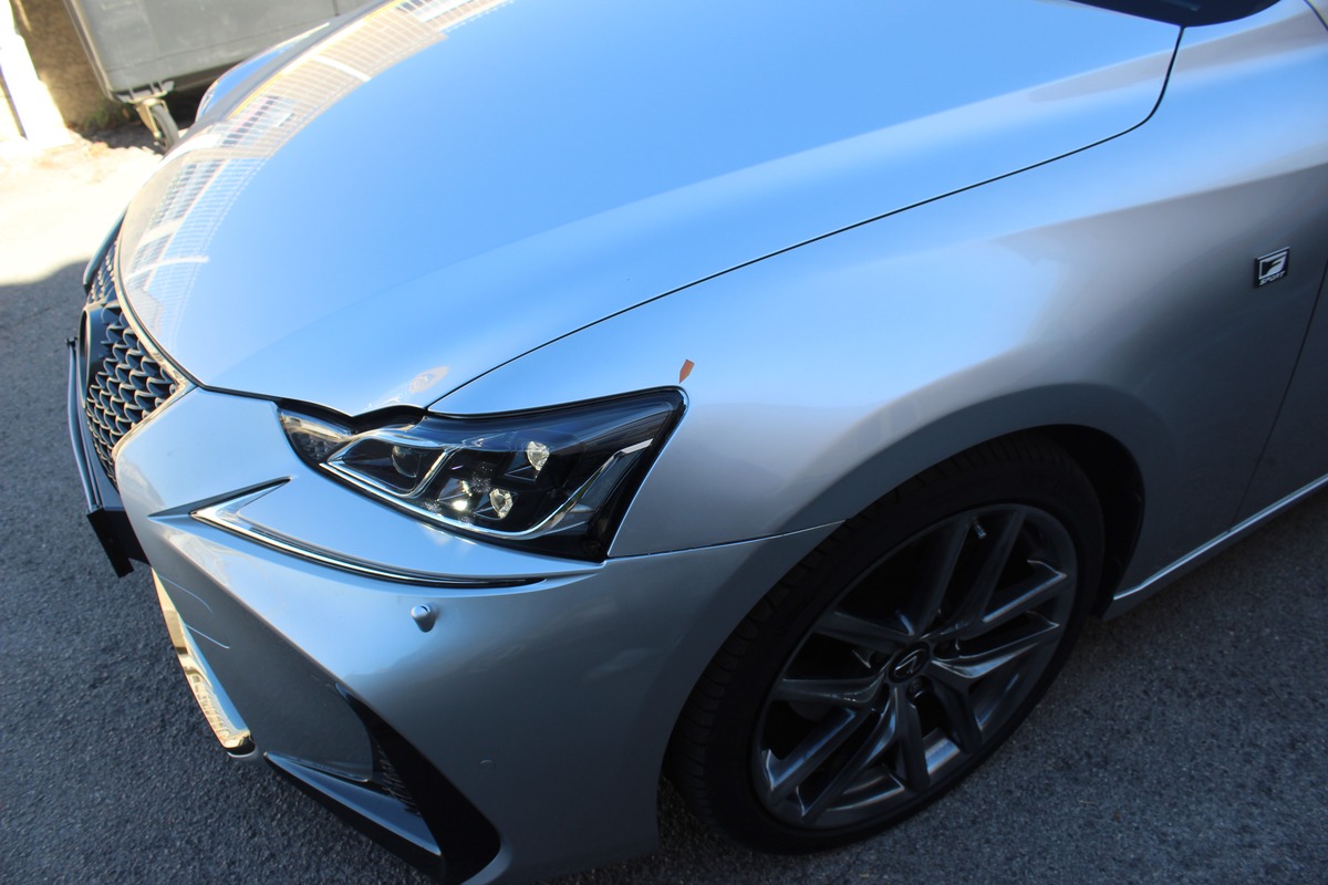 Lexus IS III (2) 300H F SPORT EXECUTIVE  FULL OPTIONS + CARPLAY / ENTRETIEN LEXUS / 2ème MAIN