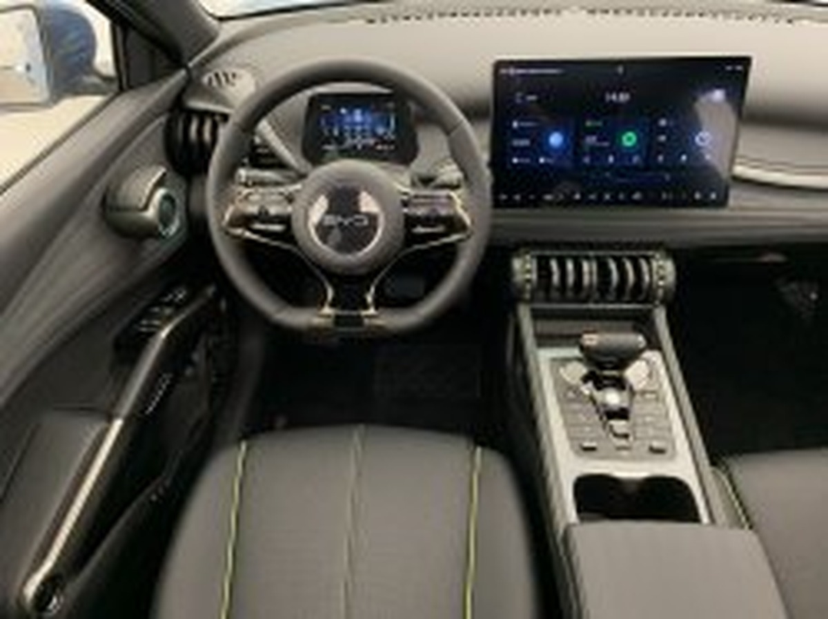 BYD ATTO 3 ATTO 3 60 5 kWh 204 ch Design