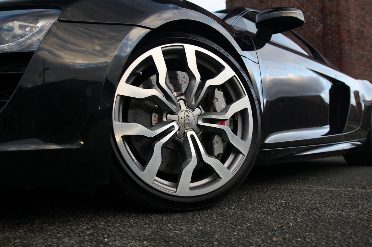 Audi R8 V10 5.2 FSi Quattro R-Tronic 525 cv Pack Carbone