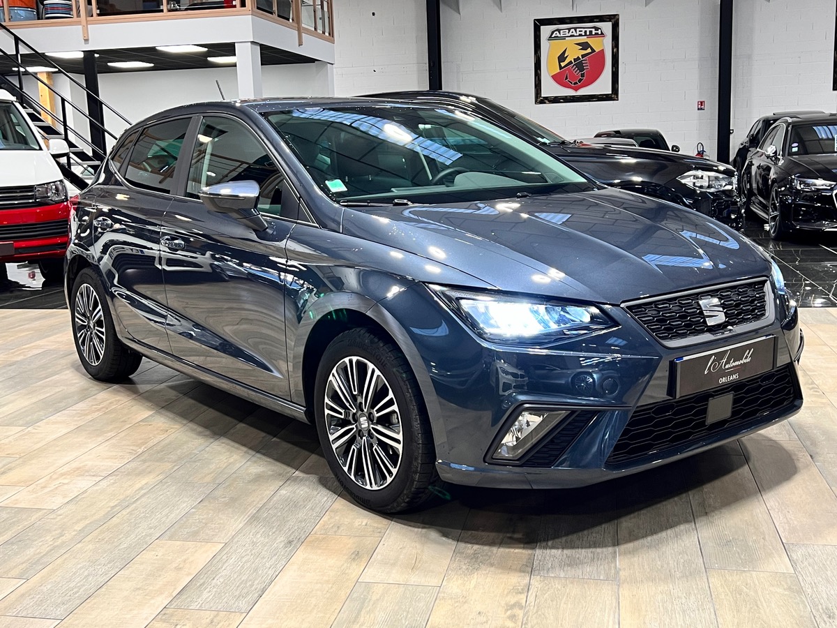 Seat Ibiza Ph2 1.0 TSI 95CV URBAN 1ER MAIN c