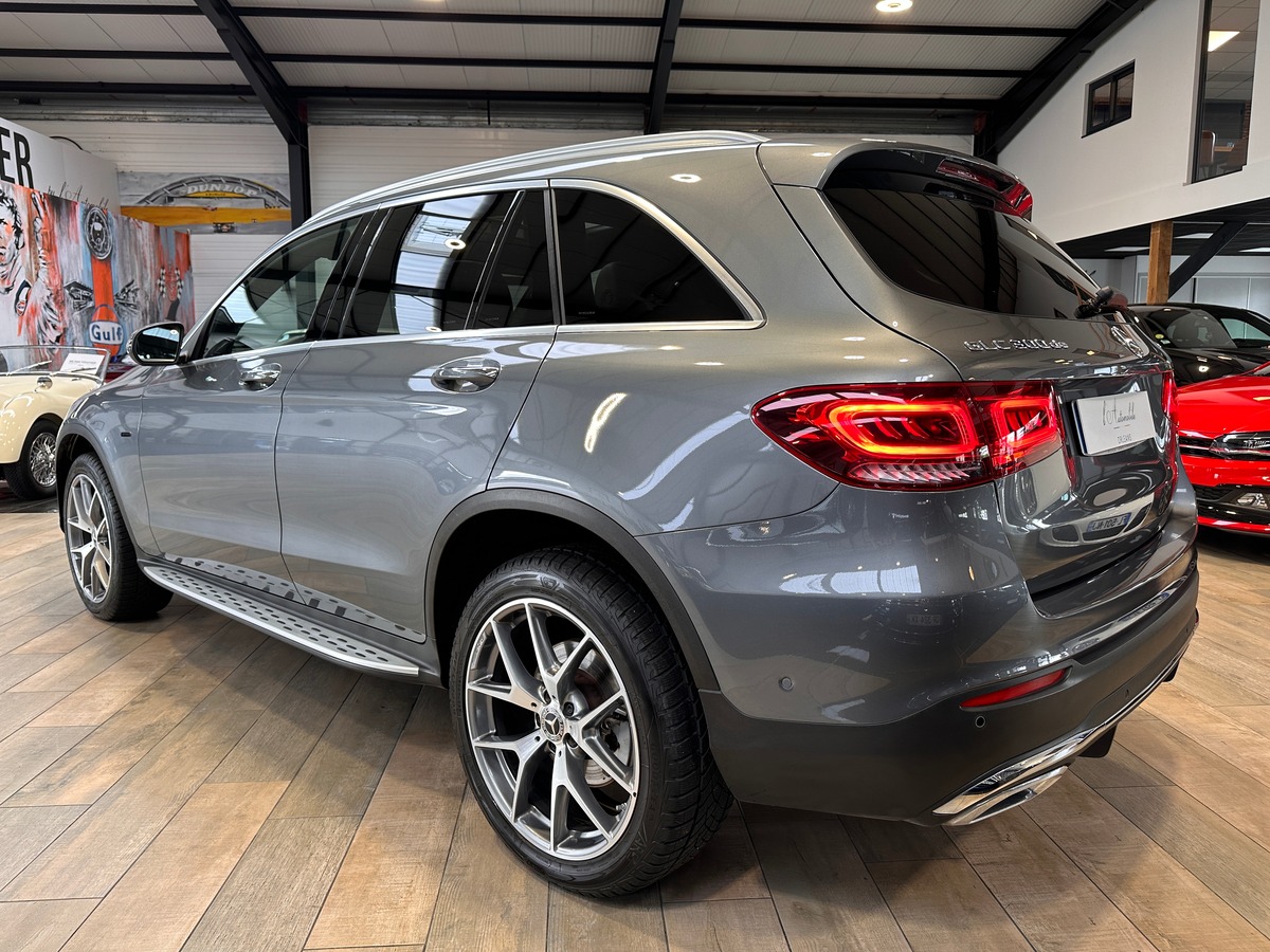 Mercedes-Benz Classe GLC 300 DE AMG LINE 4MATIC 194 + 122 / BURMESTER / ATTELAGE / TOIT PANO / 1ERE MAIN