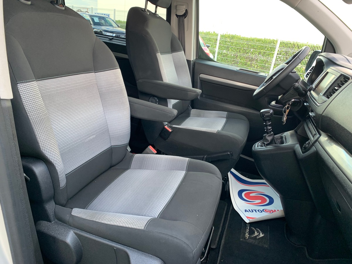 Citroën Spacetourer 120 ch | FEEL | 8 places | Attelage | Régulateur vitesse | Radar stationnement