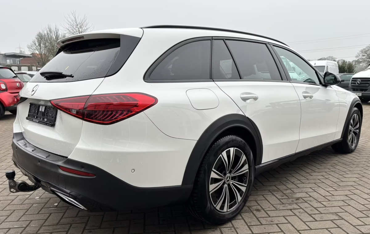 Mercedes-Benz Classe C All-Terrain 200 204ch 4Matic Burmester Attelage