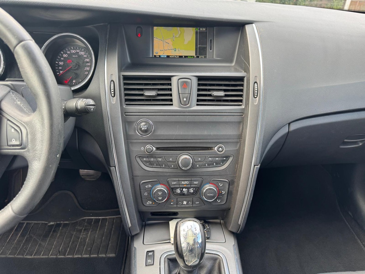 RENAULT Latitude 2.0 dci 150cv Business - garantie