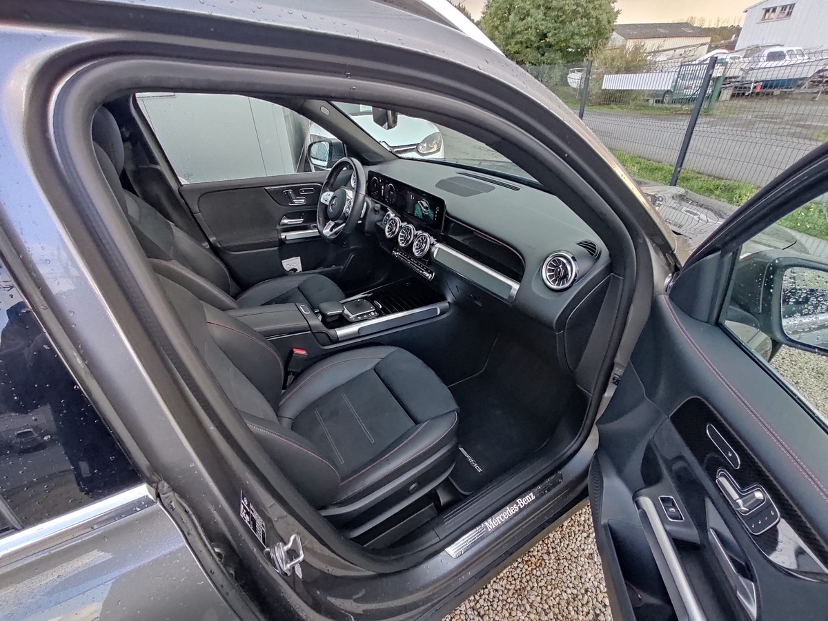 Mercedes Benz GLB 200d AMG Line 7 places