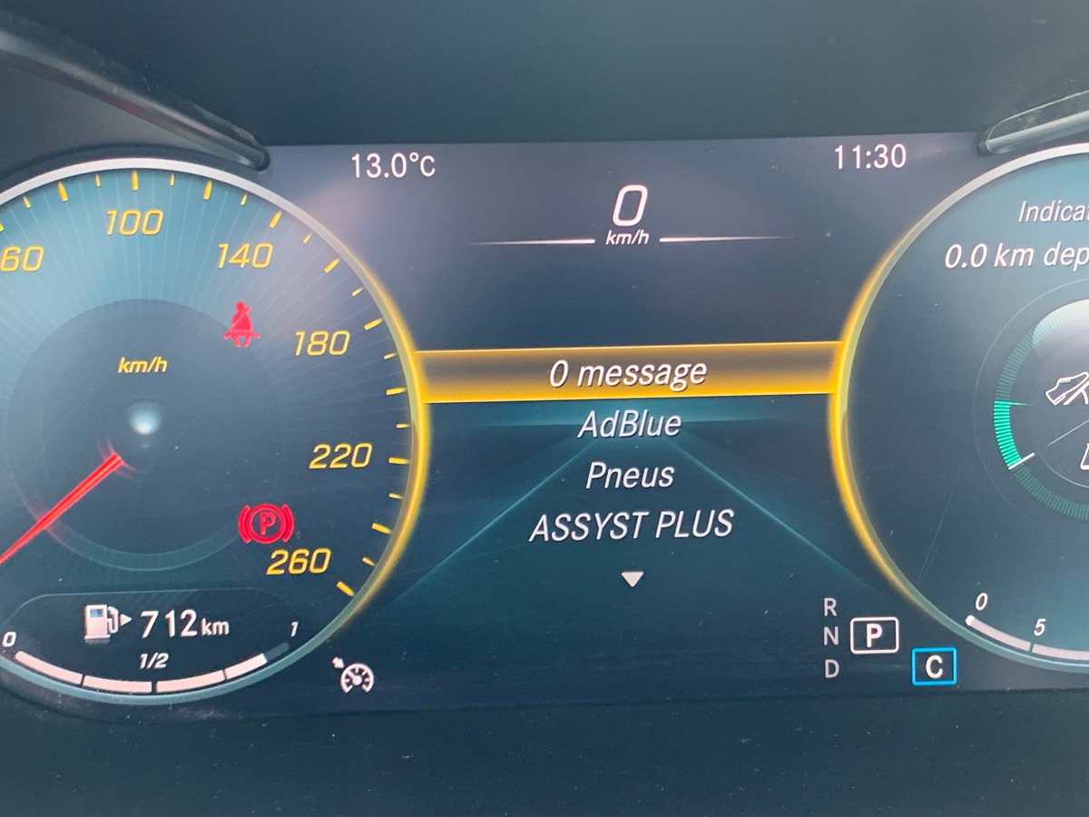 Mercedes-Benz Classe C Cabriolet 194 ch | AMG Line | Siéges électriques chauffants | Caméra de recul