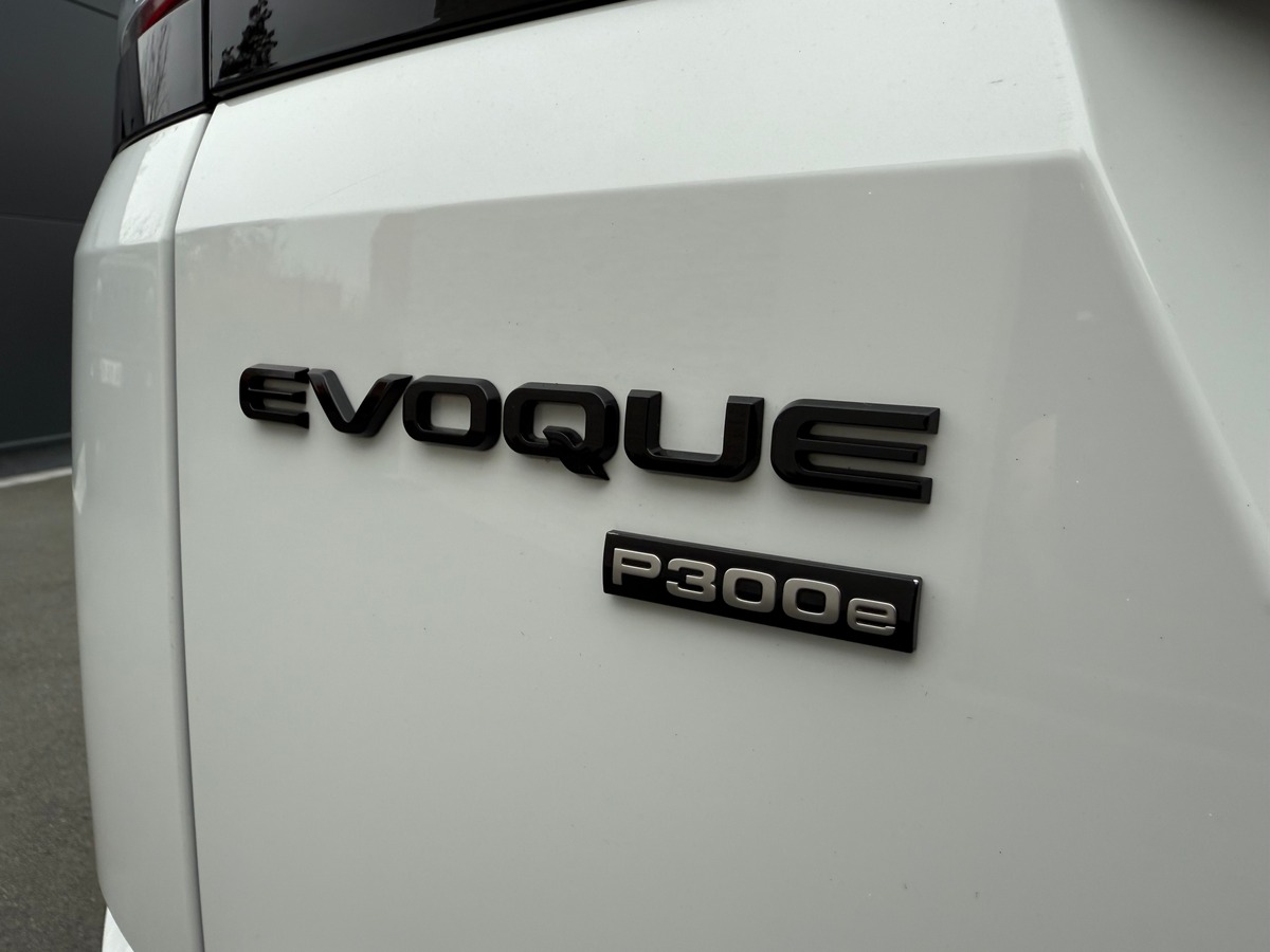 LAND ROVER EVOQUE P300E PHEV AWD R-DYNAMIC HSE / TVA / FRANCAIS / 1ERE MAIN / 18328 KMS