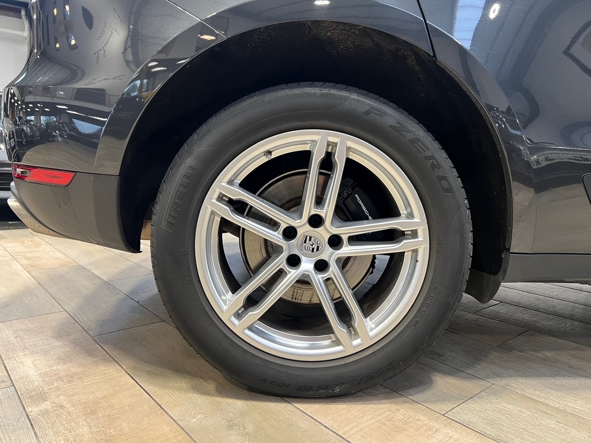 Porsche Macan (2) 2.0 245 PDK7