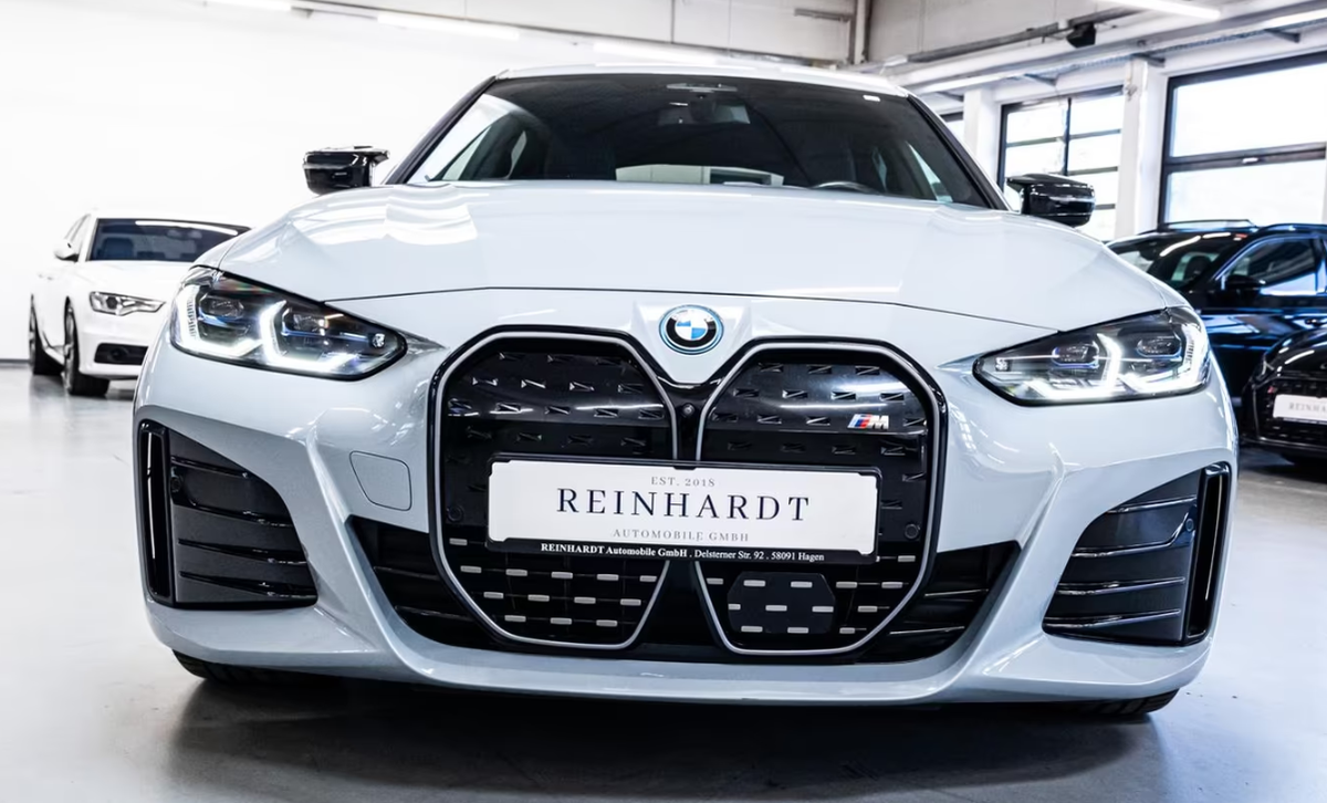 Bmw i4 M50 544ch xDrive GranCoupé Toit ouvrant Gris M Brooklyn