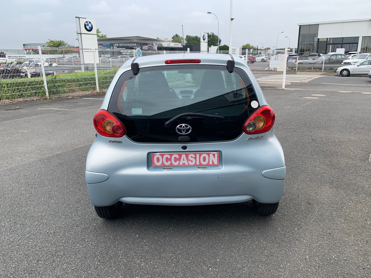 Toyota Aygo SPORT | 68 ch | Climatisation | Jantes alu | ABS | Phares antibrouillard