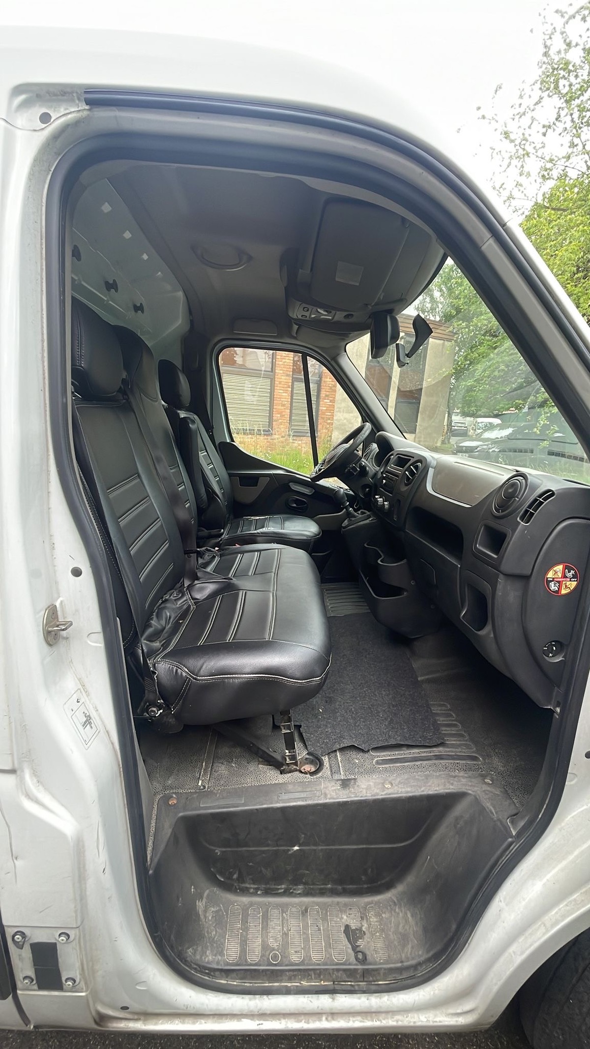 RENAULT Master L1H1 dci 125 grand confort