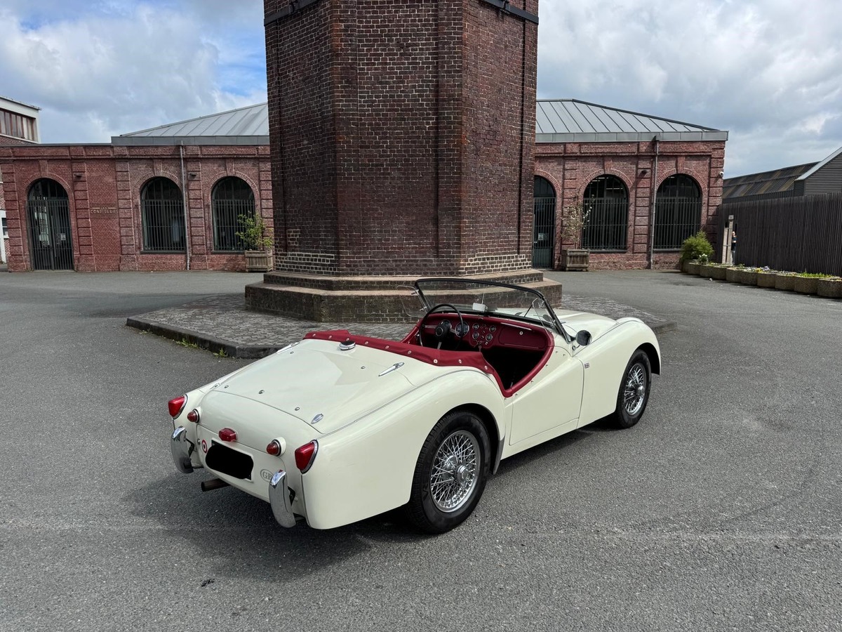 Triumph TR 3 "Petite bouche" 2.0 100cv 1957
