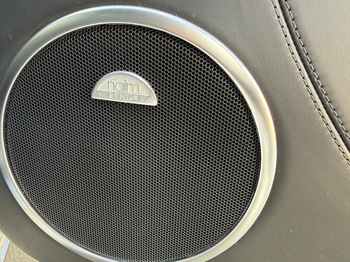 Bentley Continental GT 4.0 V8 S 528 CH / CARNET / 48101 KMS