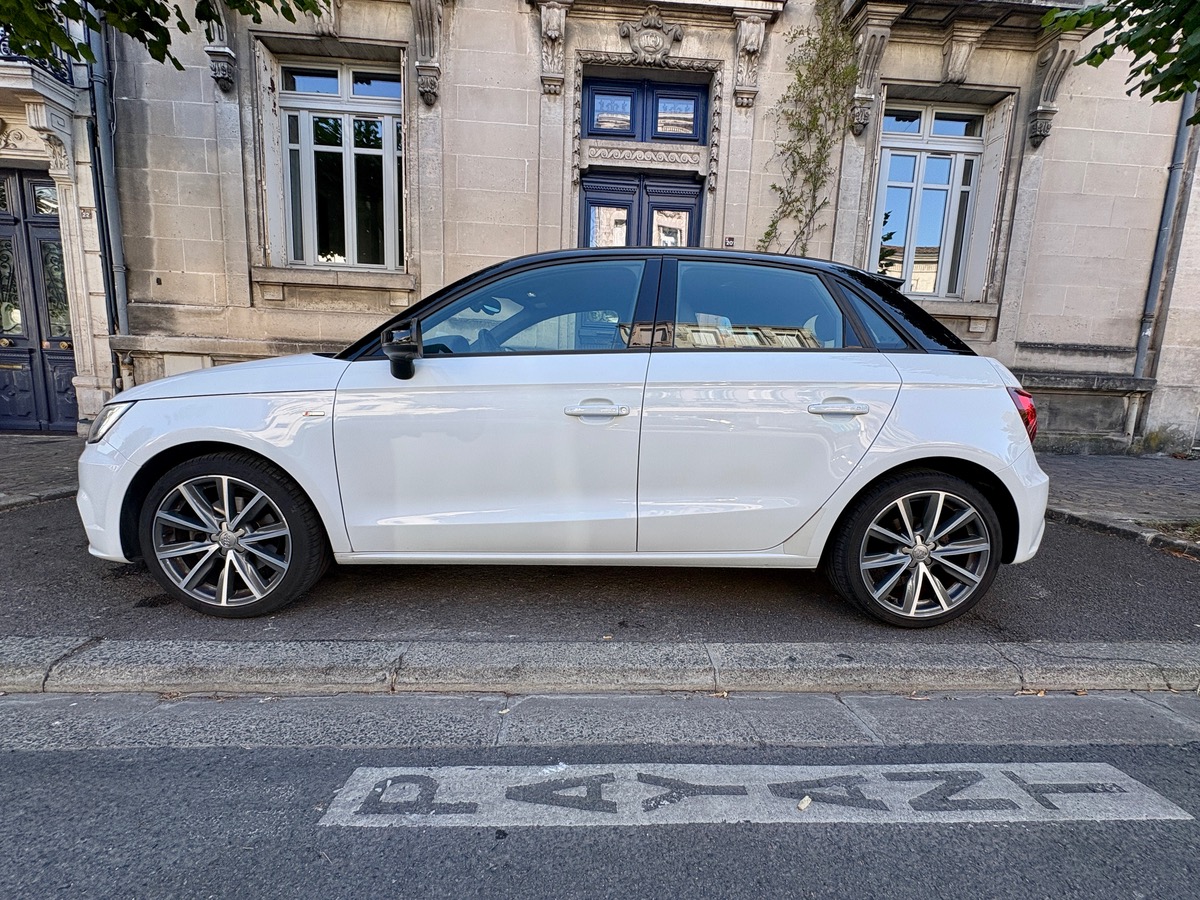 Audi A1 Phase 2 Sportback 1.4 TSI 16V 125 cv