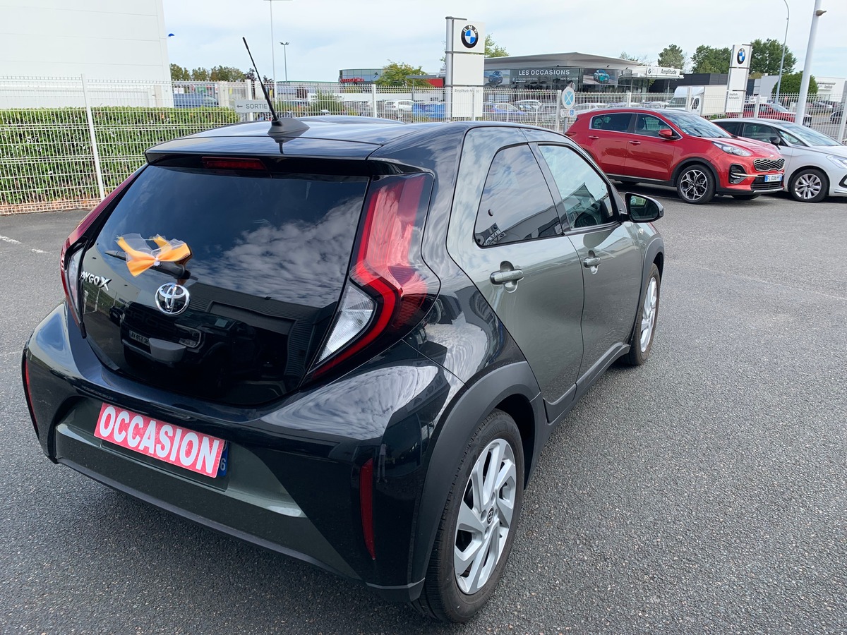 Toyota Aygo X 72 | Design | Apple car play | Régulateur | Climatisation | Ecran couleur tactile 8 "