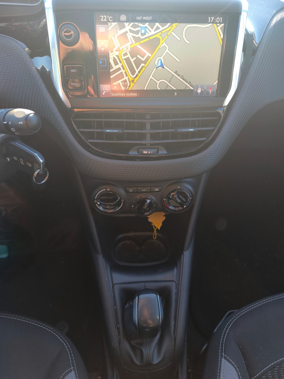 Peugeot 208 Peugeot 208 1.2 VTi Style