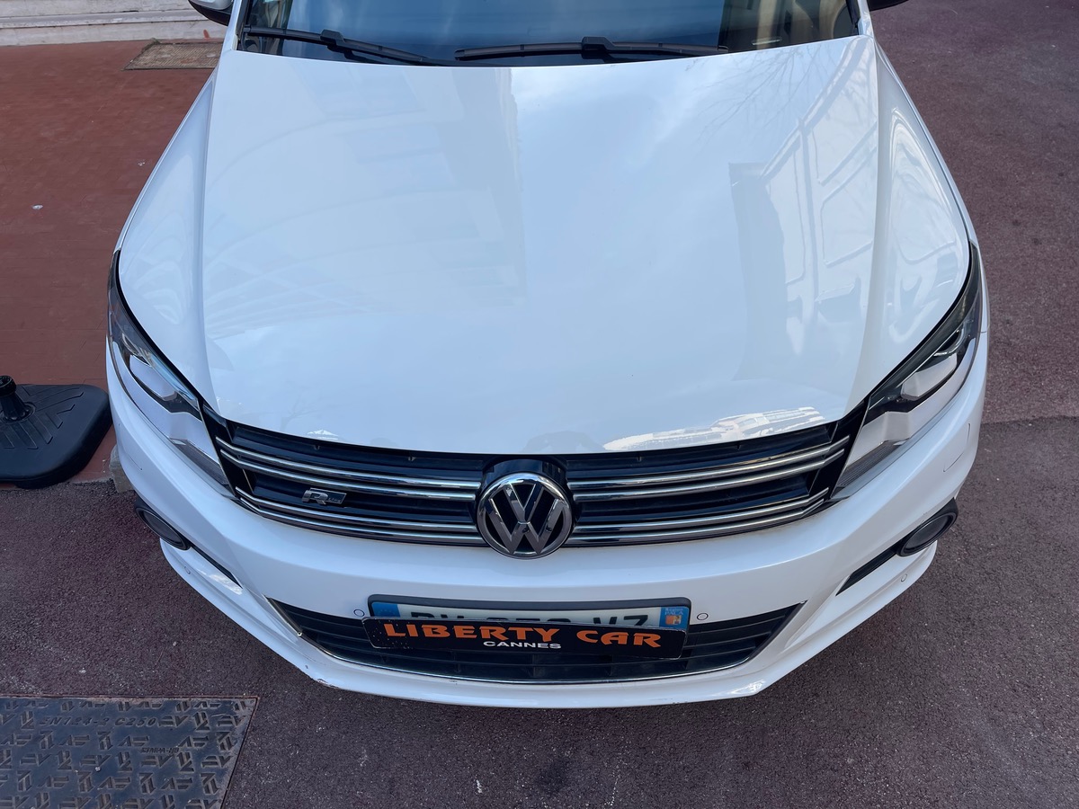 Volkswagen Tiguan 1.4 TSI 150 CV R LINE/ Boîte auto / KM Reel / Toit Ouvrant / Intérieur Cuir