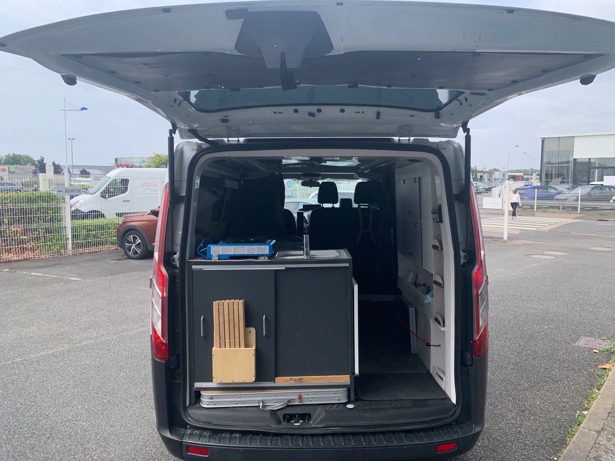 Ford TRANSIT CUSTOM Aménagé Petit-Picot