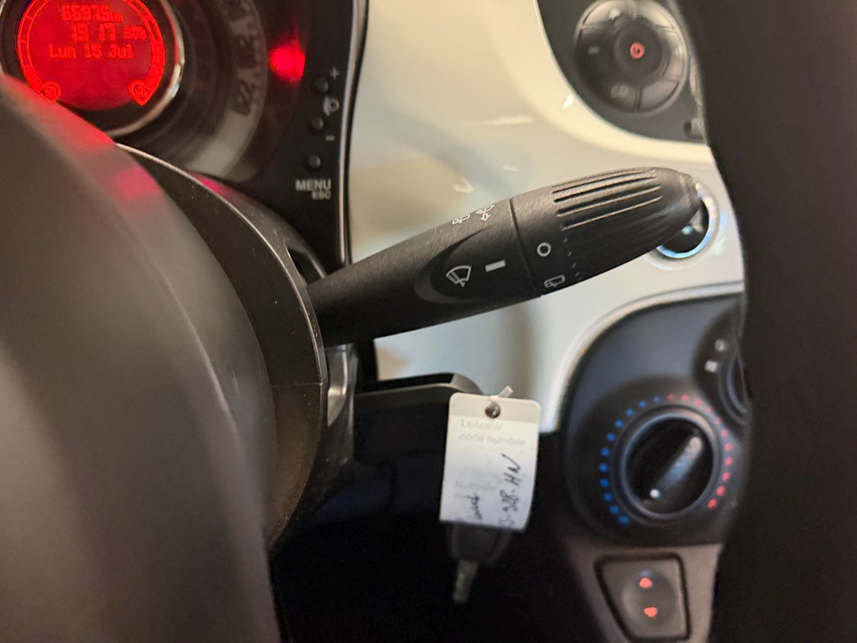 Fiat 500 1.2 69 Climatisation / Toit Panoramique