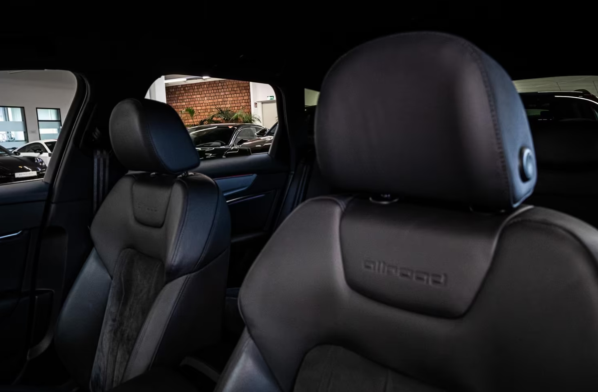 Audi A6 Allroad V 55 TDI 344ch Avus quattro tiptronic/Matrix/Tête haute/Caméra