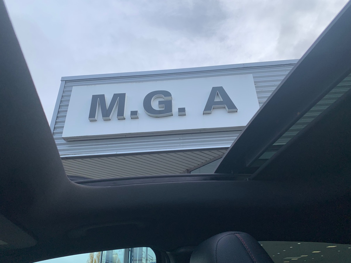 Mercedes-Benz GLA 177 | FASCINATION | Toit Panoramique NEUF | Caméra Recul | Attelage | 4MATIC