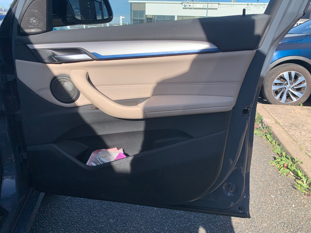 Bmw X1 192 chevaux | sDRIVE 20iA | M Sport | Caméra de recul | Harman Kardon | Attelage amovible