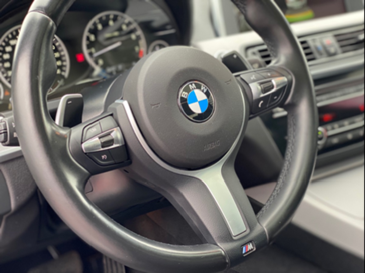 Bmw Série 6 coupé 640i 320cv M sport TO 47000 mz 