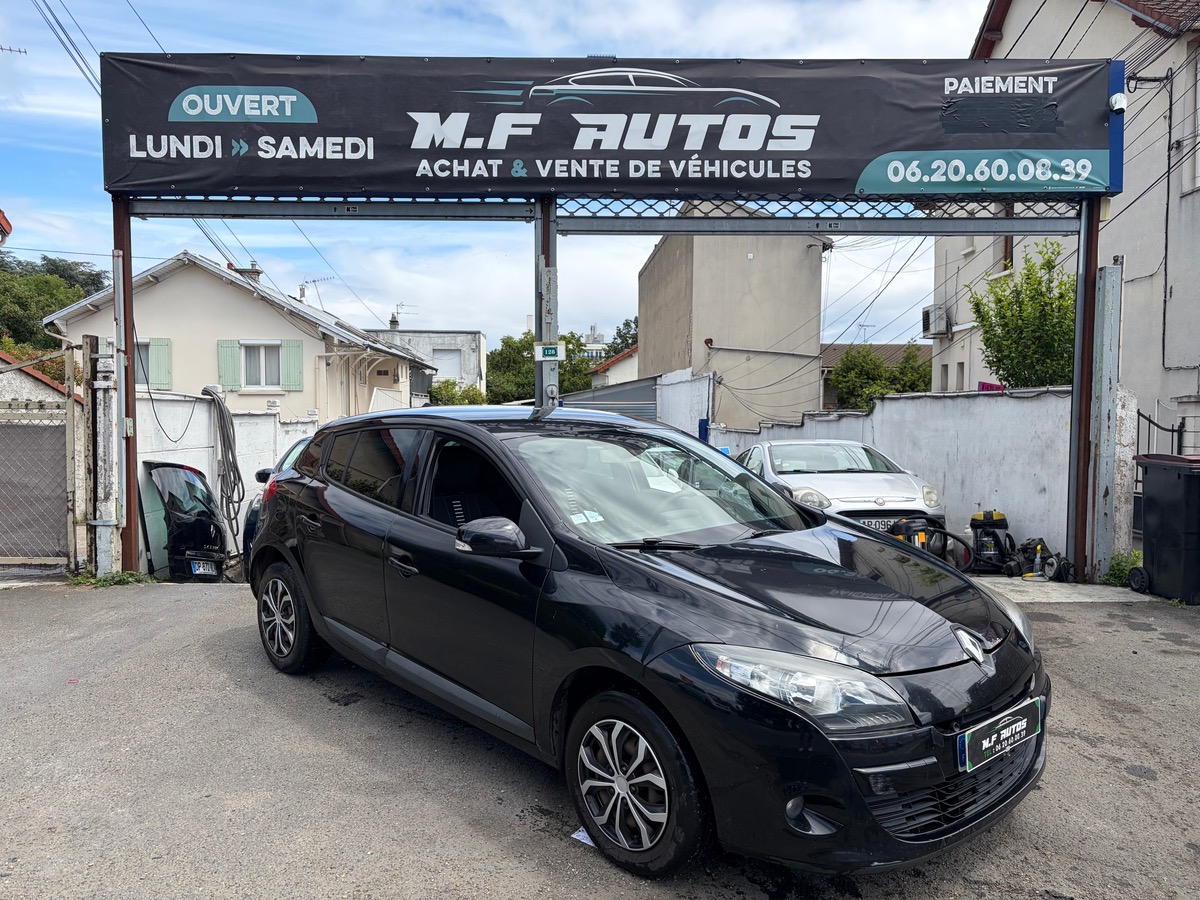 RENAULT Megane III