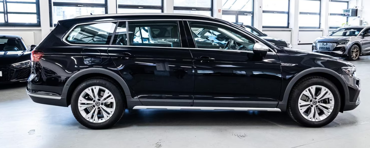Volkswagen Passat Alltrack 2.0 TSi 4Motion 280ch DSG 7 Toit ouvrant Phares Matrix LED