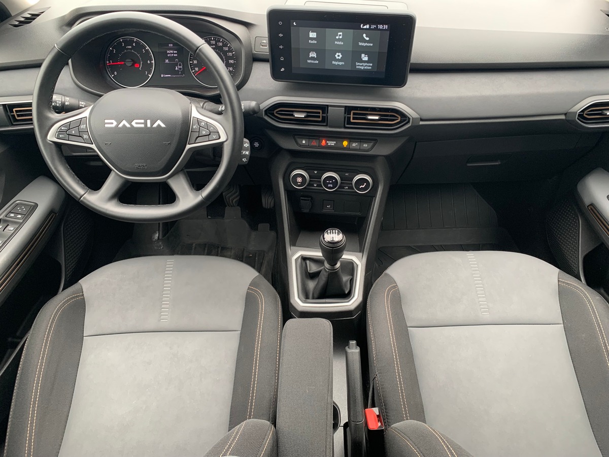 Dacia Sandero Stepway 90 ch | Extreme | Caméra | Régulateur | Intégration smartphone | Roue secours
