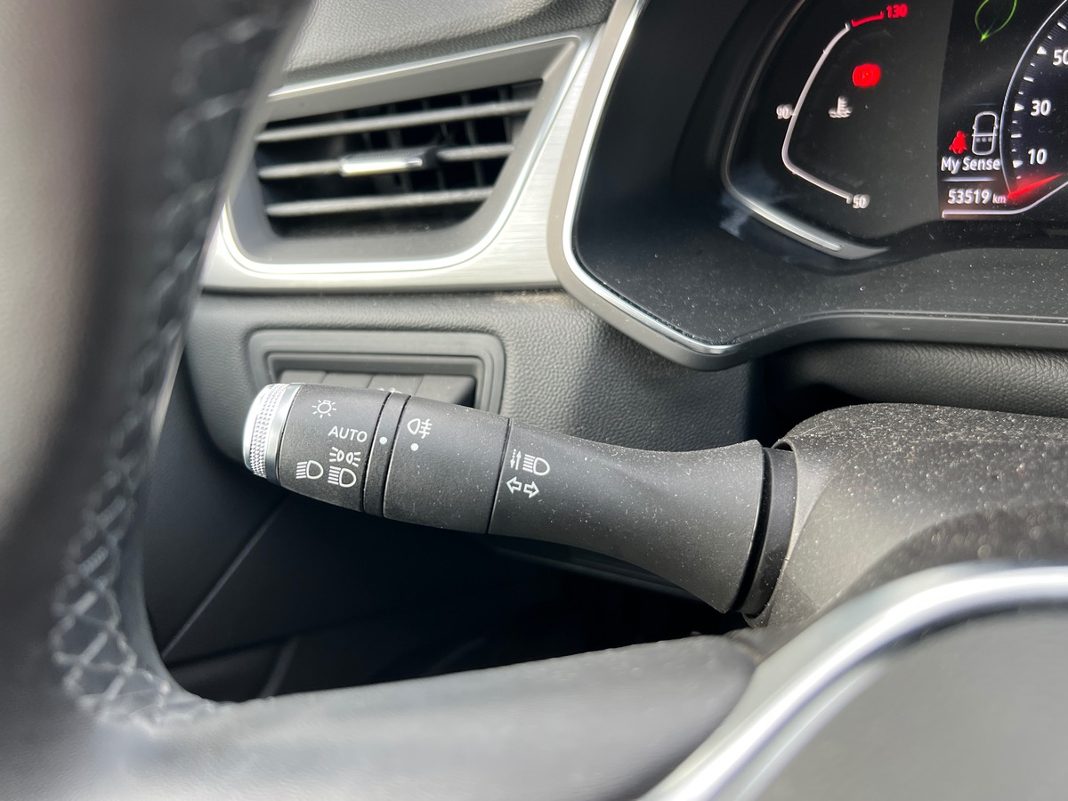 RENAULT Captur INTENS  90cv Tce, SUIVI COMPLET, CAMERA DE RECUL, GPS, CARPLAY