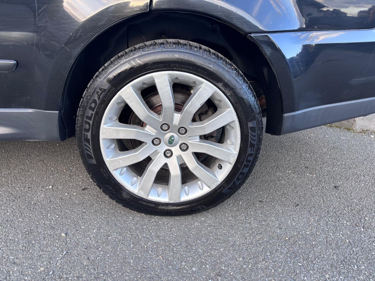 Land-Rover Range Rover Sport 3.6 TDV8 HSE 272-Révisé-Garantie