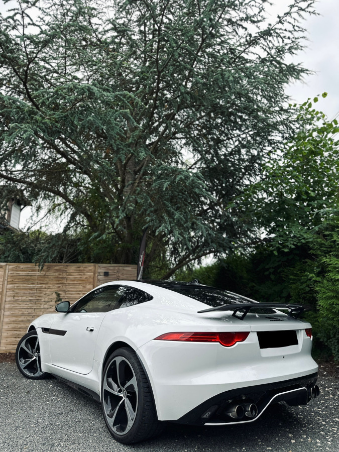 Jaguar ftype R 550
